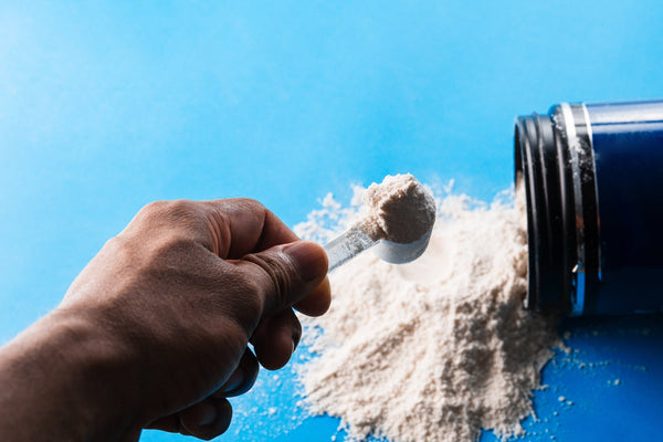 Dosage optimal de la créatine en musculation — illustration hero article Fitmass