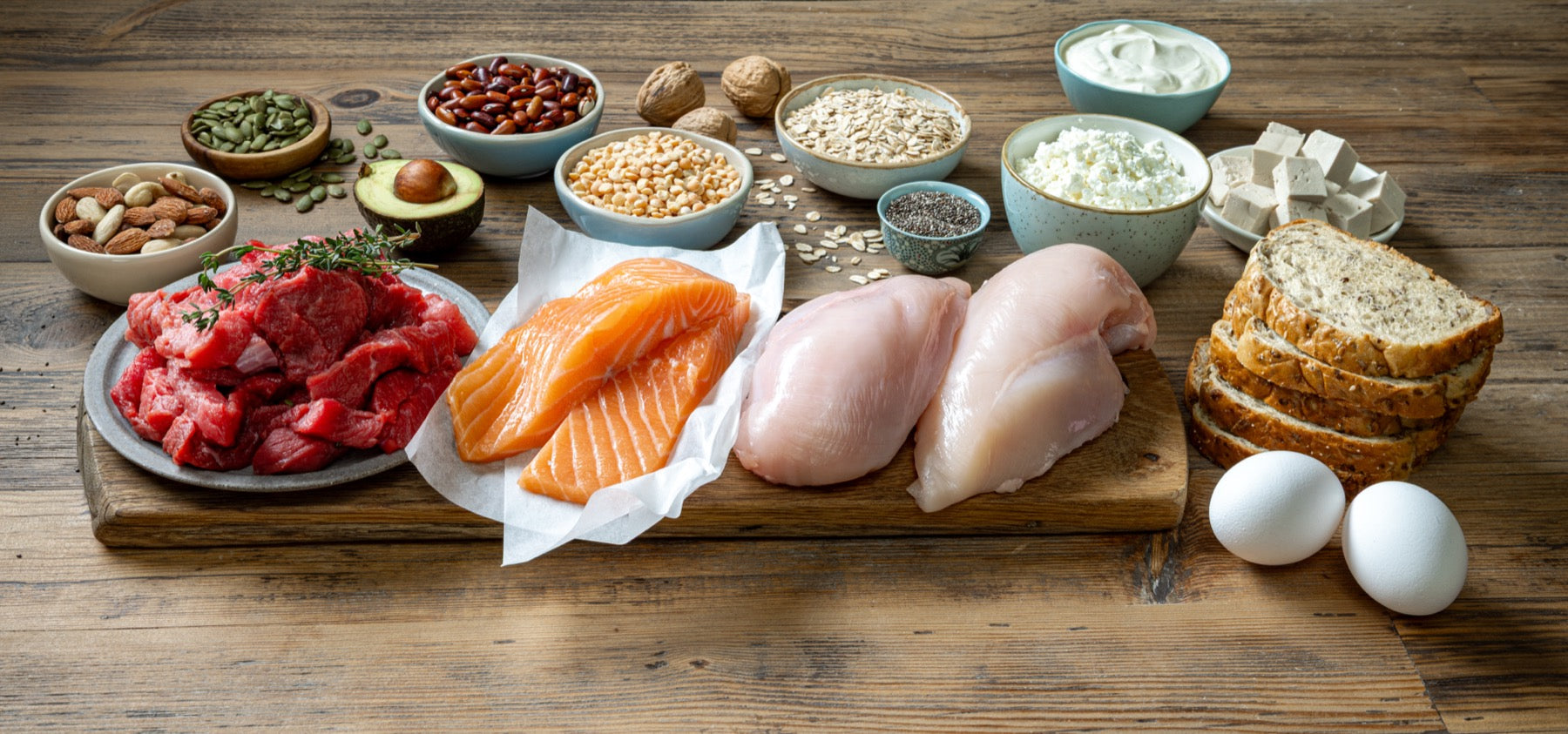 Sources de protéines variées : œufs, viande, poisson, noix — illustration pour article biodisponibilité musculation Image